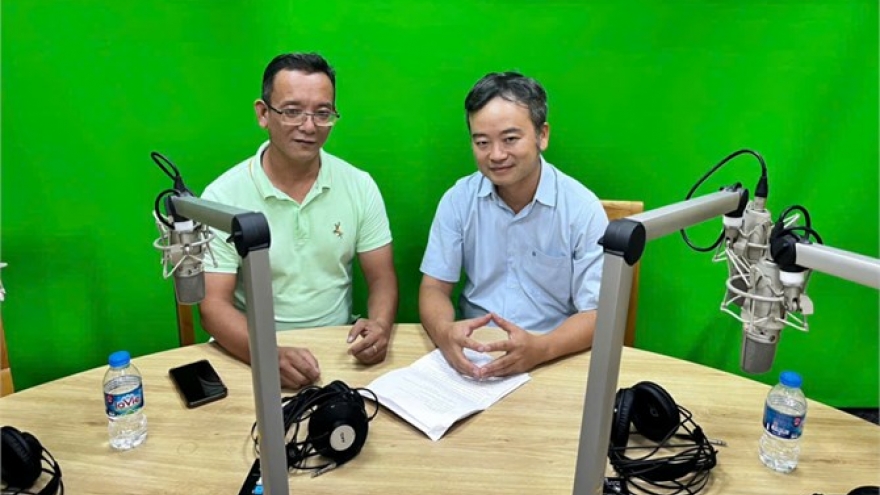 Bản sắc dân tộc trong văn học đương đại